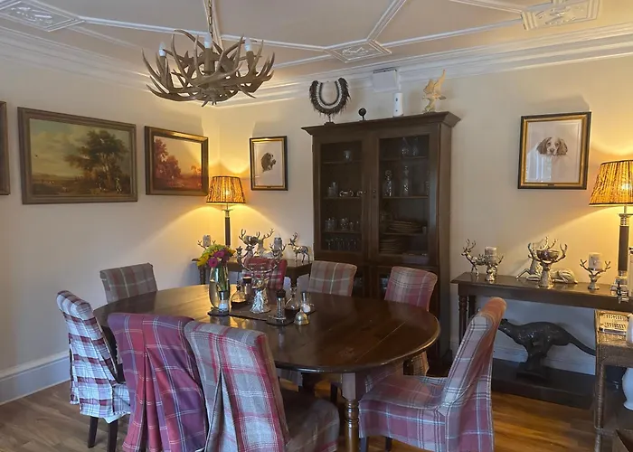West Highland Way Hotel